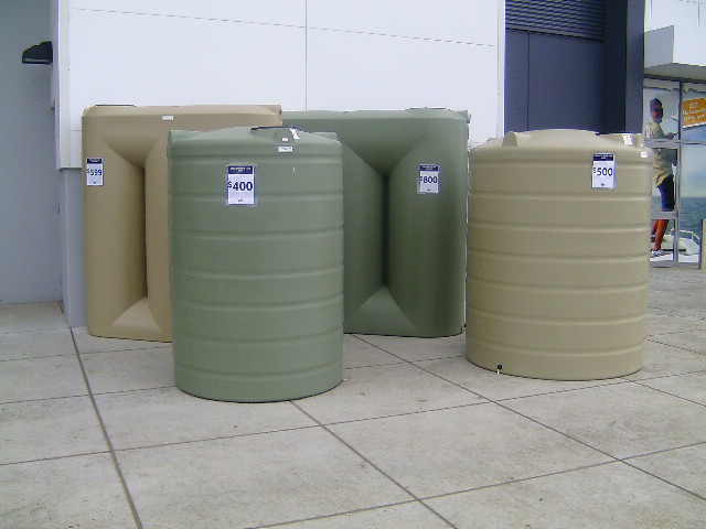 Round or Slimline Tanks?