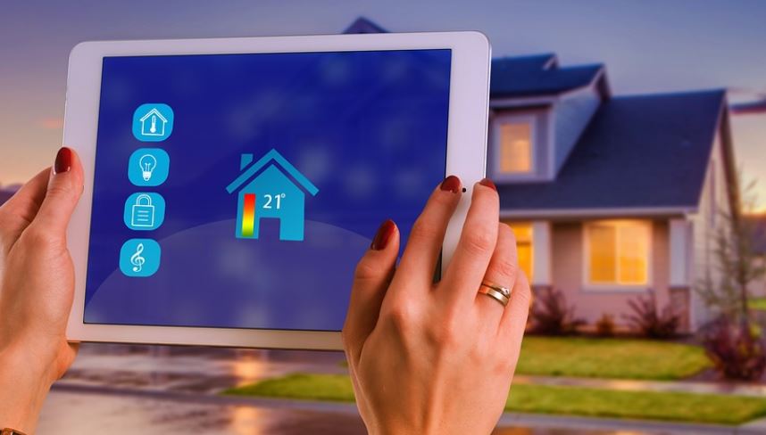 The Evolving Relationship Between Technology and Real Estate