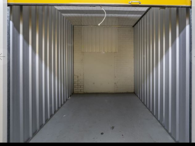 5 Benefits of Self-Storage Units for Home and Business Owners
